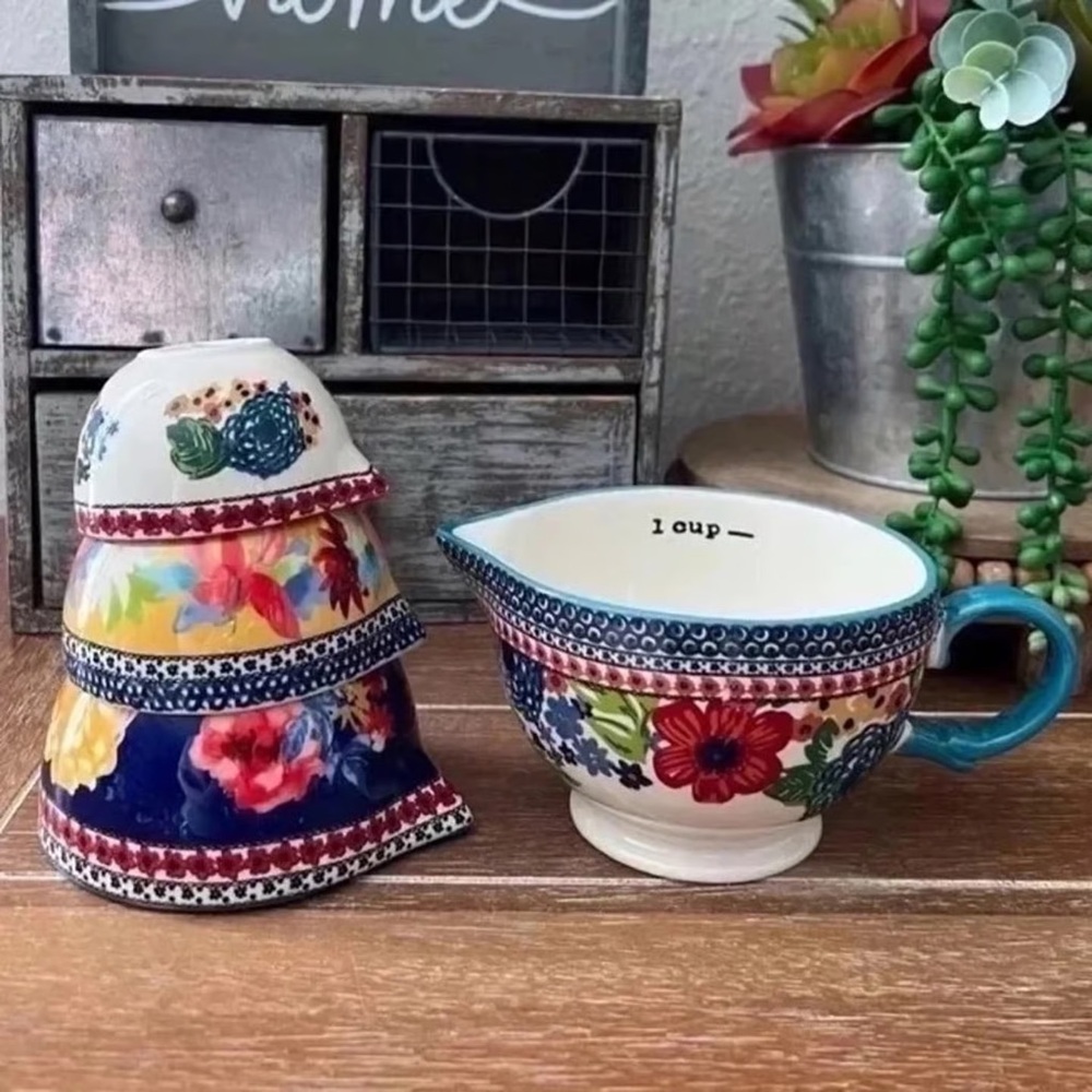 New Pioneer Woman Ceramic Dazzling Dahlias Measure Bowls